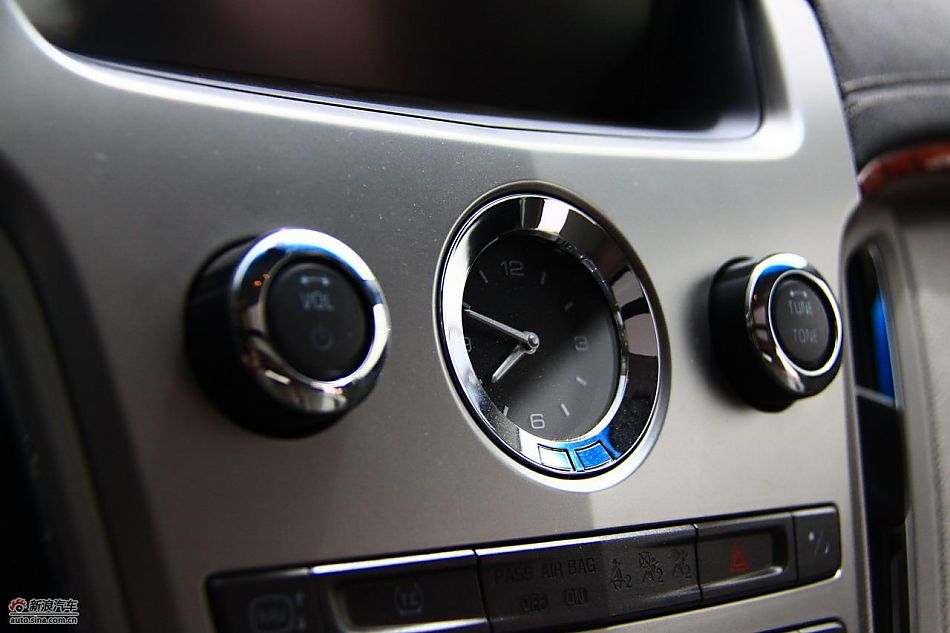 凯迪拉克CTS Wagon内饰实拍图