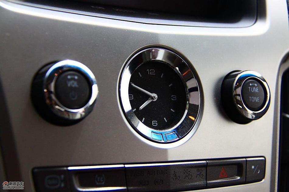 凯迪拉克CTS Wagon内饰实拍图