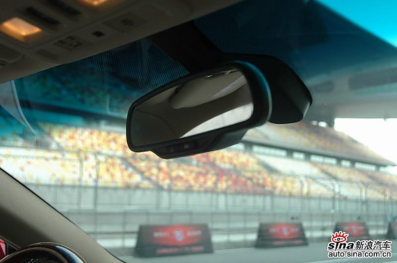 试驾全新凯迪拉克CTS