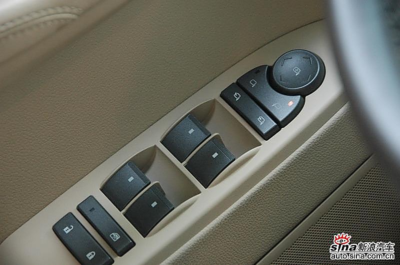 试驾全新凯迪拉克CTS