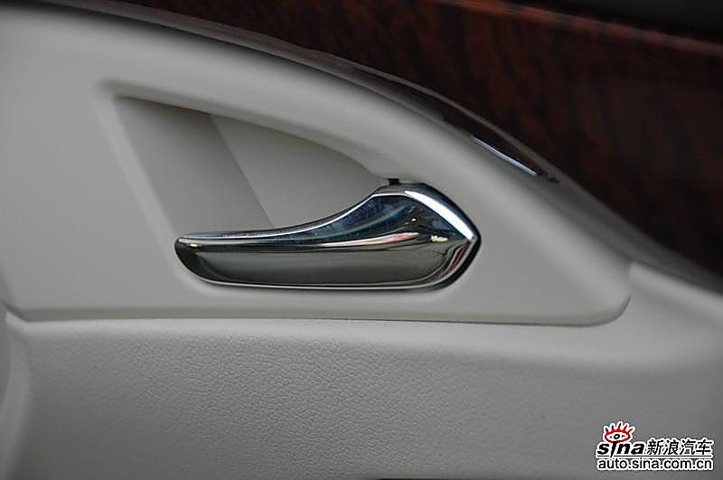 试驾全新凯迪拉克CTS