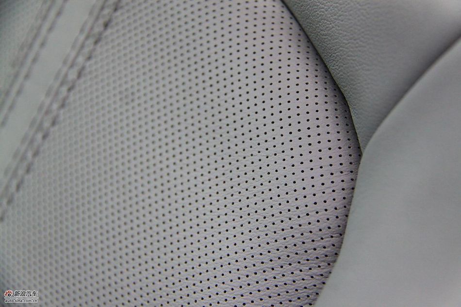 凯迪拉克CTS Wagon内饰实拍图