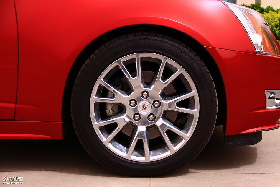 凯迪拉克CTS Wagon外观实拍图