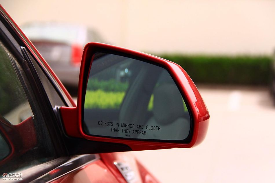 凯迪拉克CTS Wagon外观实拍图