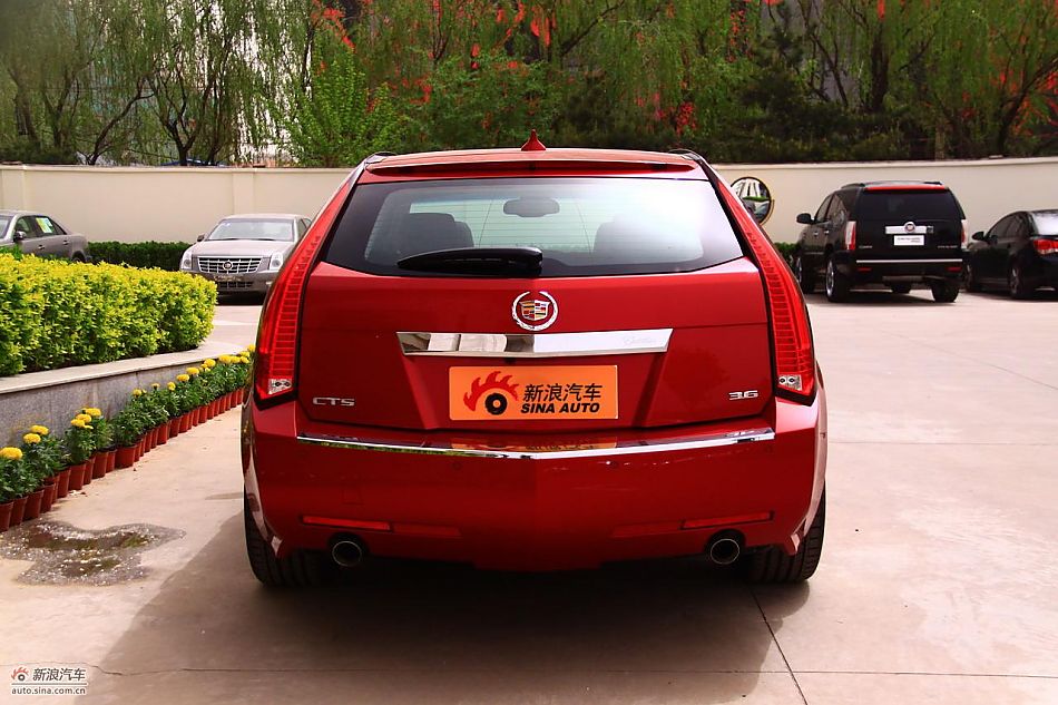 凯迪拉克CTS Wagon外观实拍图