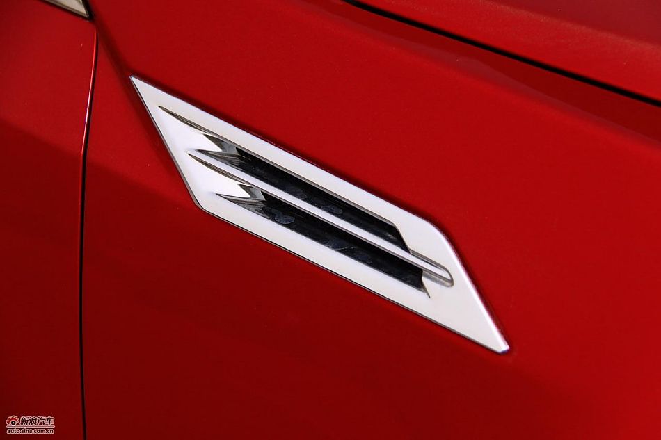 凯迪拉克CTS Wagon外观实拍图