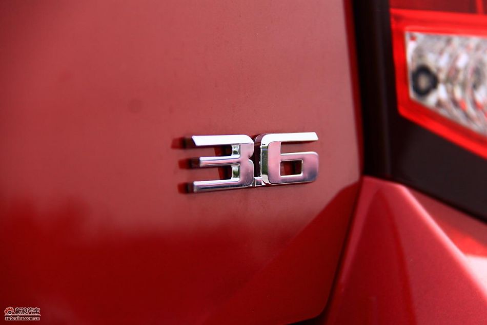 凯迪拉克CTS Wagon外观实拍图