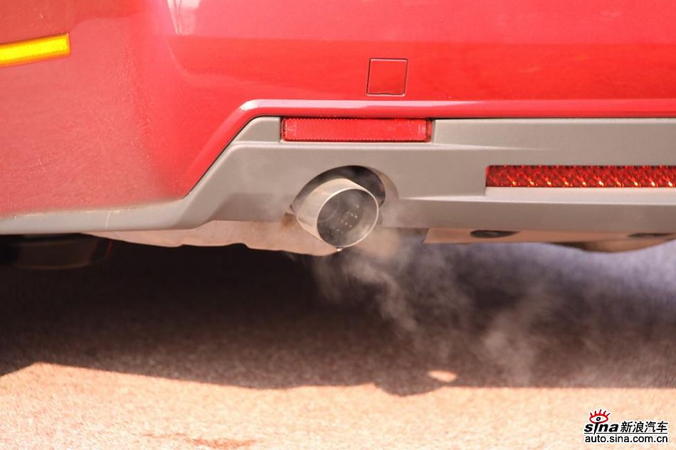 2010款凯迪拉克CTS 3.0豪华运动版外观