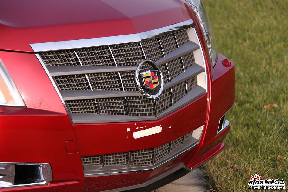2010款凯迪拉克CTS 3.0豪华运动版外观