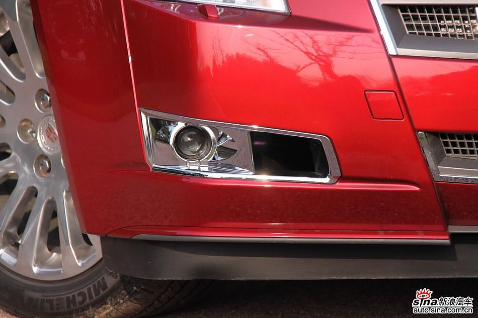 2010款凯迪拉克CTS 3.0豪华运动版外观