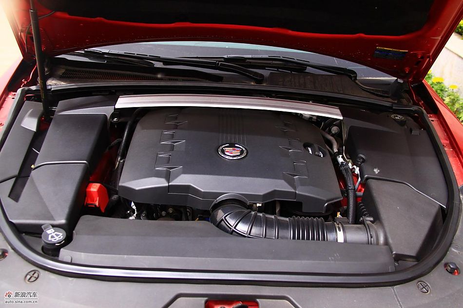 凯迪拉克CTS Wagon发动机实拍图