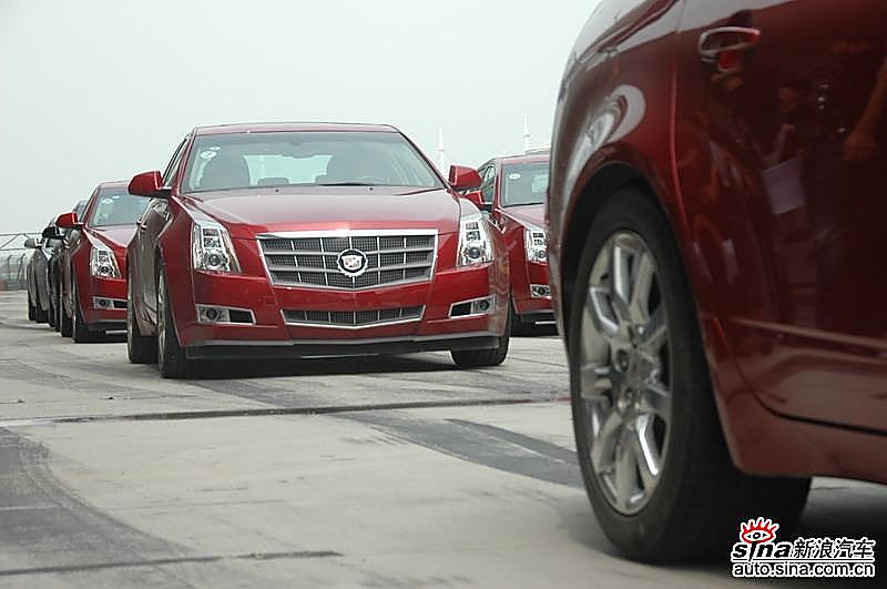 试驾全新凯迪拉克CTS