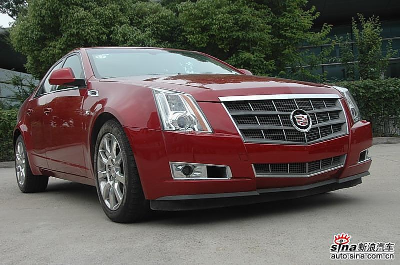 试驾全新凯迪拉克CTS