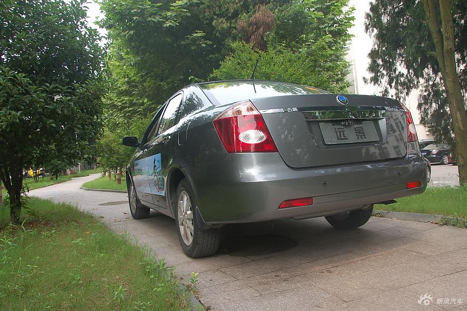 远景豪华智能导航版外观实拍