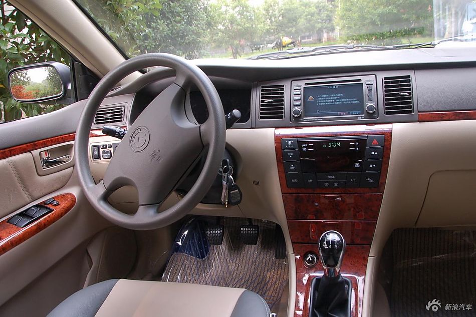 远景豪华智能导航版内饰实拍