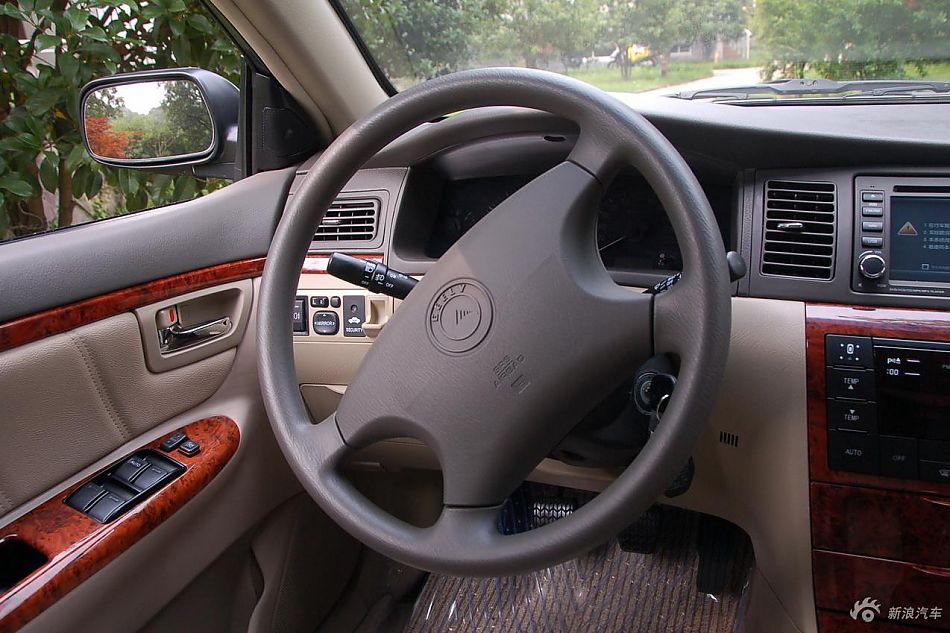 远景豪华智能导航版内饰实拍
