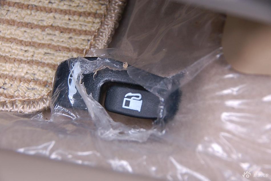 远景豪华智能导航版内饰实拍