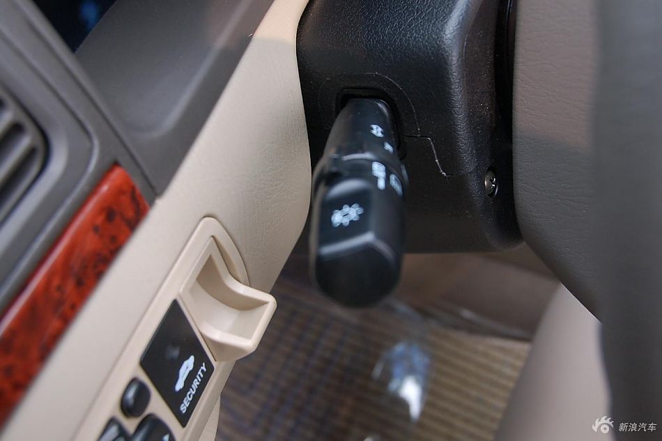 远景豪华智能导航版内饰实拍