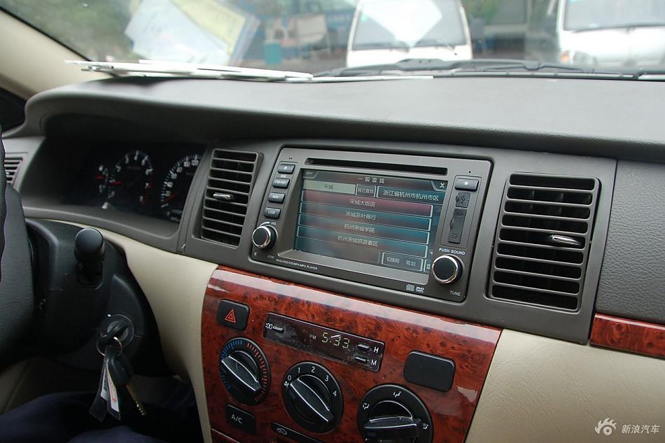 远景豪华智能导航版内饰实拍