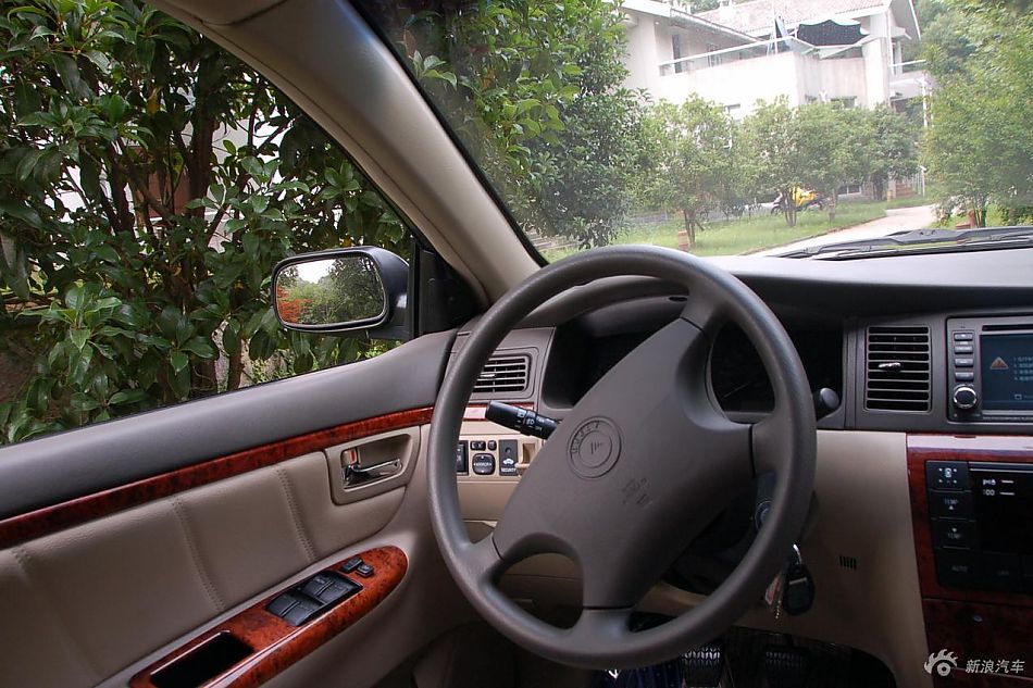 远景豪华智能导航版内饰实拍