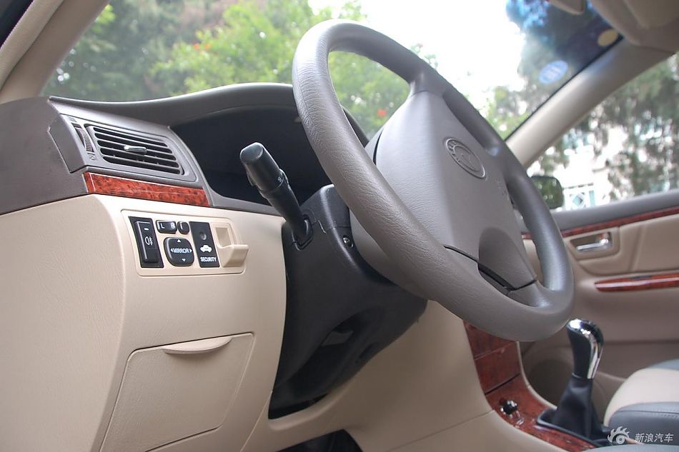 远景豪华智能导航版内饰实拍