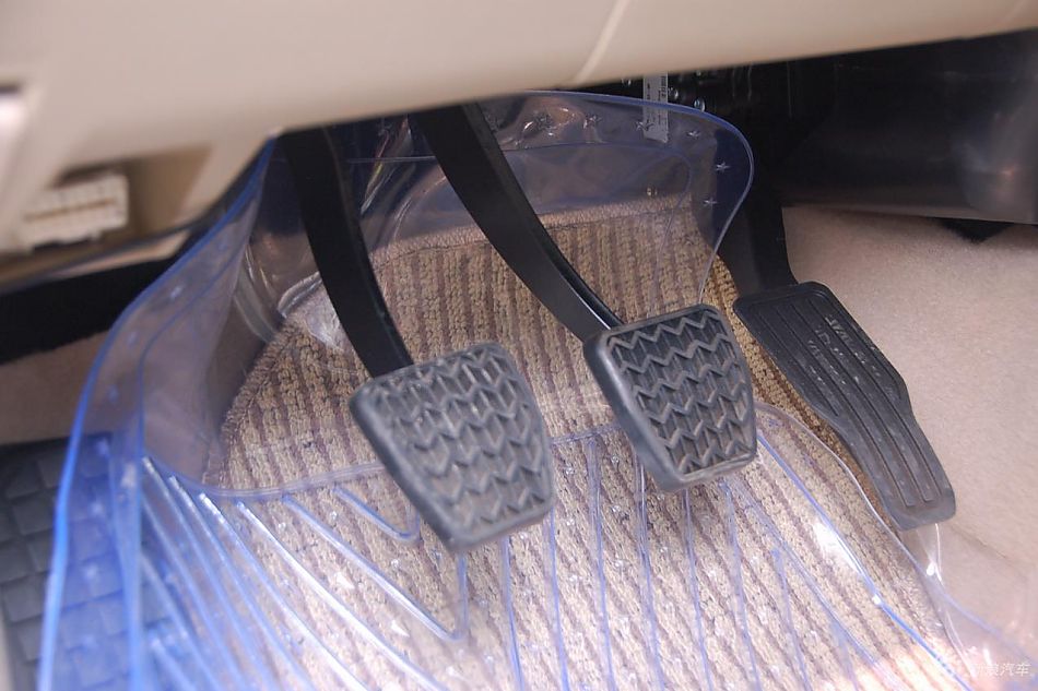 远景豪华智能导航版内饰实拍