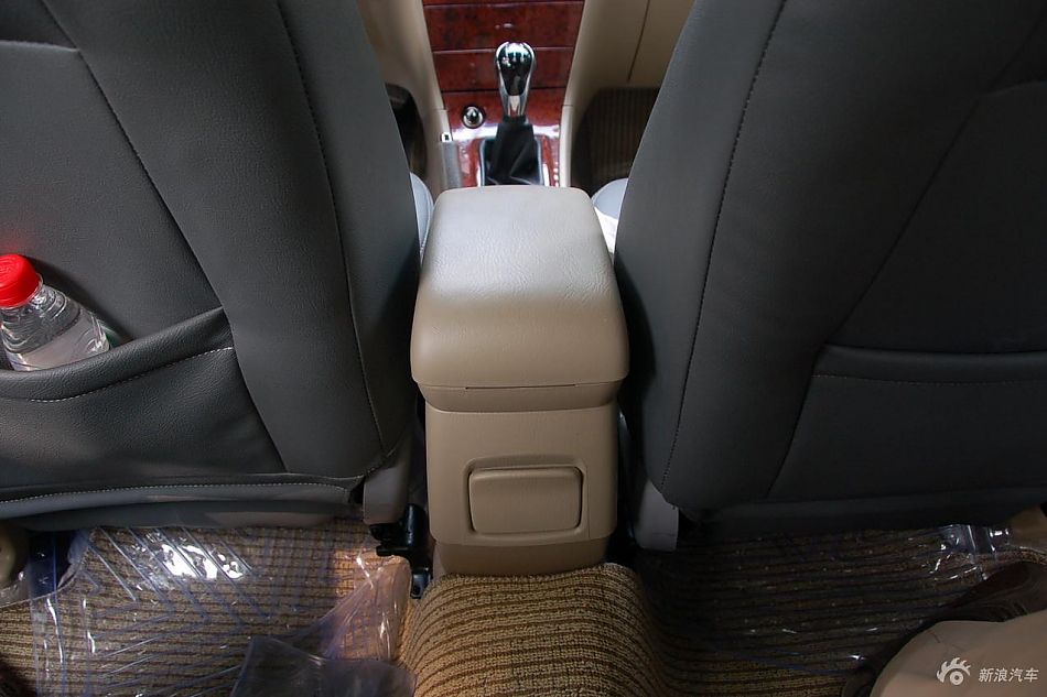 远景豪华智能导航版内饰实拍