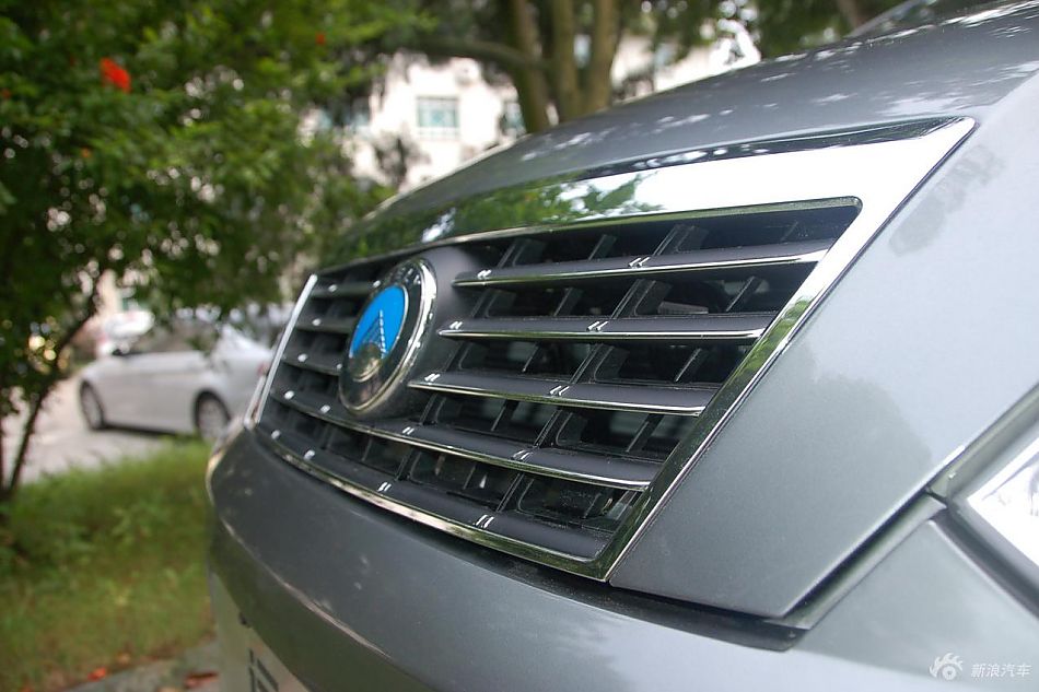 远景豪华智能导航版外观实拍