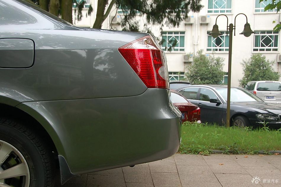 远景豪华智能导航版外观实拍