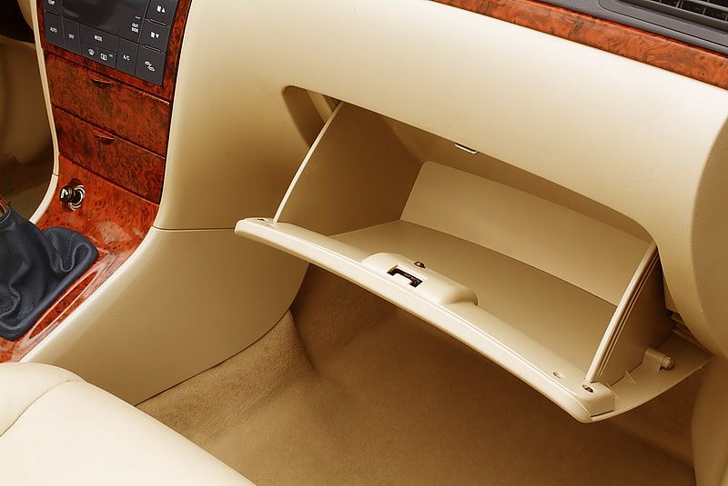 远景的内室及内饰细节