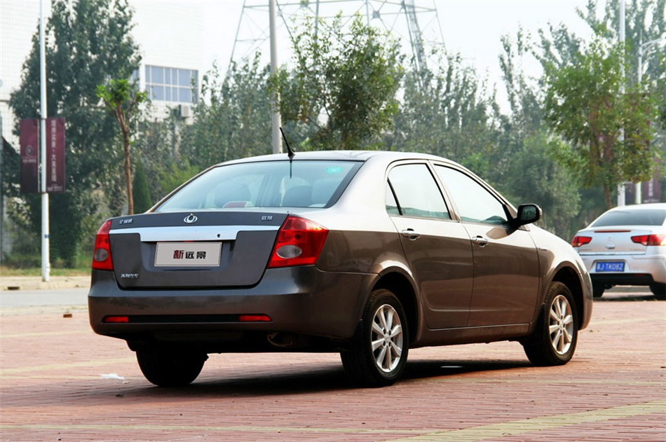 新 2012款 1.5L MT CVVT豪华型 外观