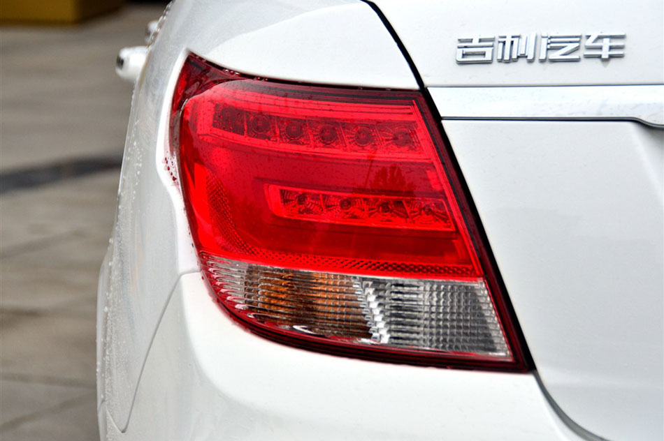 2015款 1.5L 手动精英型 细节