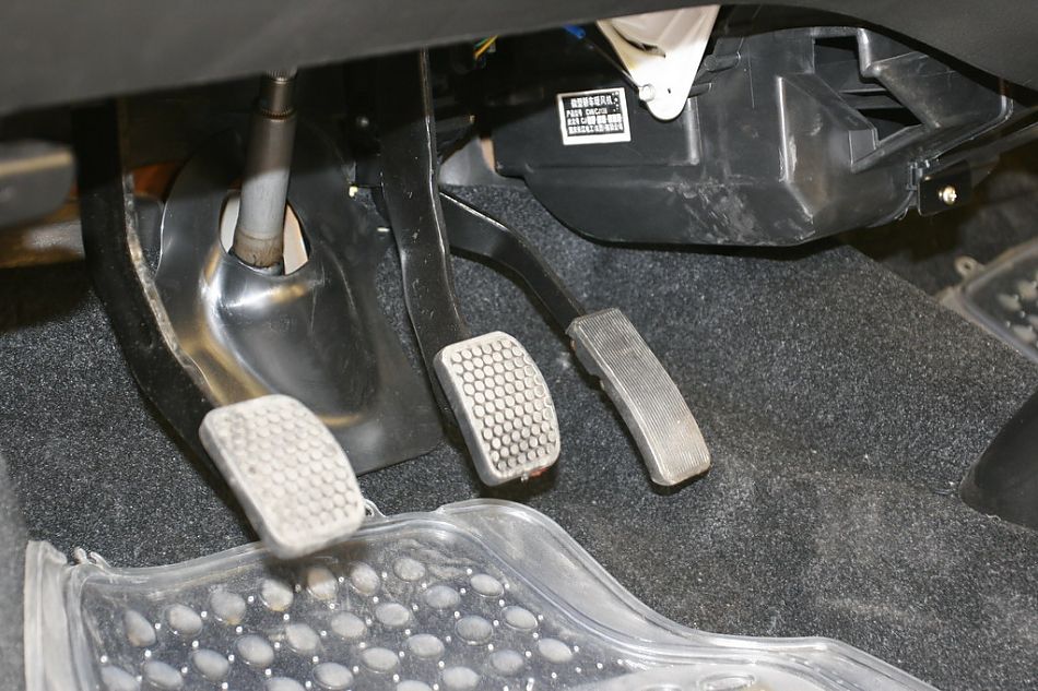 长安汽车奔奔内饰