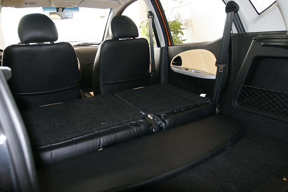 长安汽车奔奔座椅