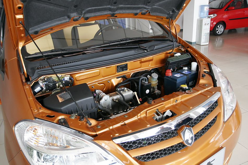 长安汽车奔奔发动机