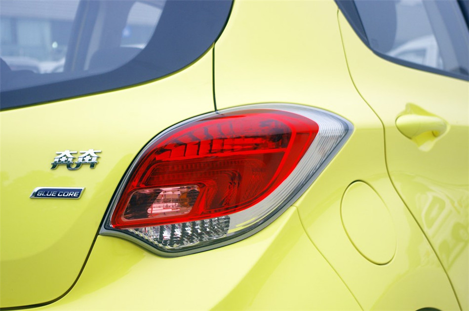 奔奔 2014款 1.4L MT 豪华型 其他