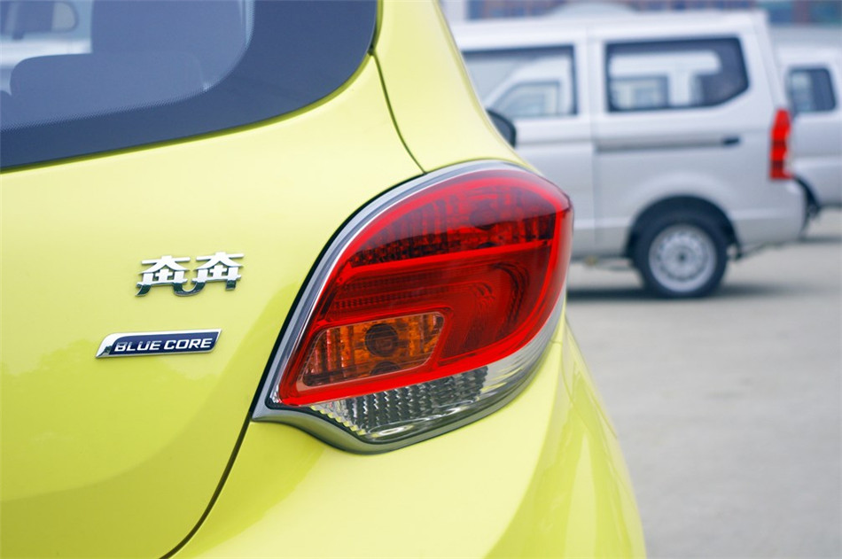 奔奔 2014款 1.4L MT 豪华型 其他