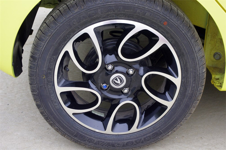 奔奔 2014款 1.4L MT 豪华型 其他