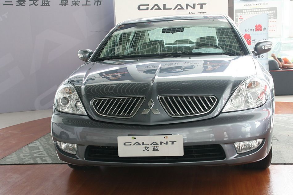 东南汽车戈蓝前脸