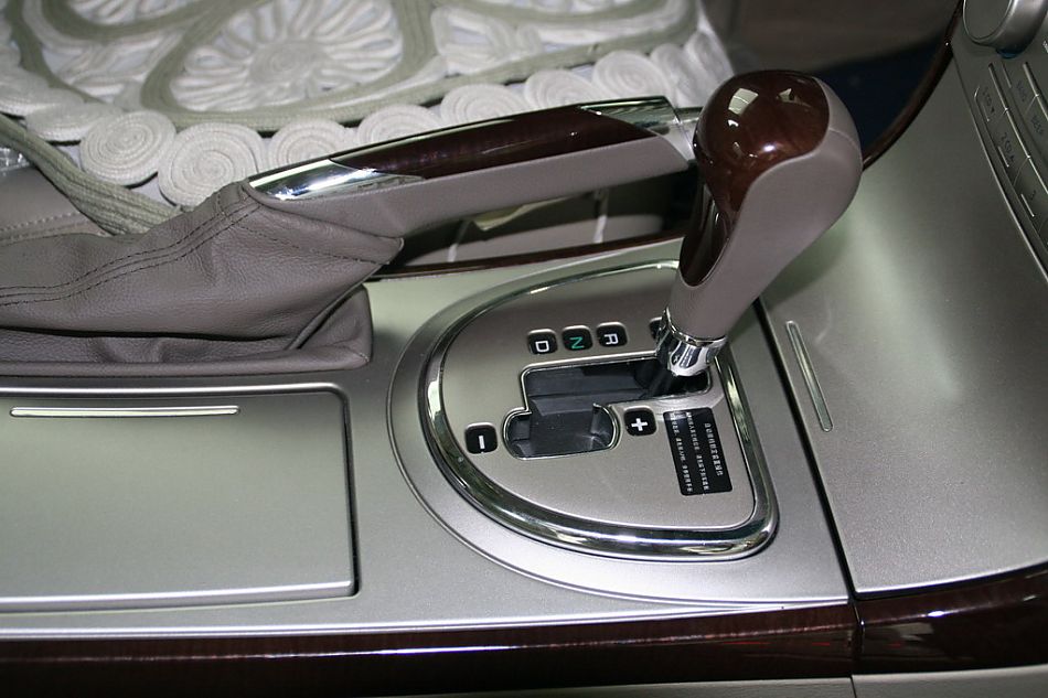 东南汽车戈蓝变速杆