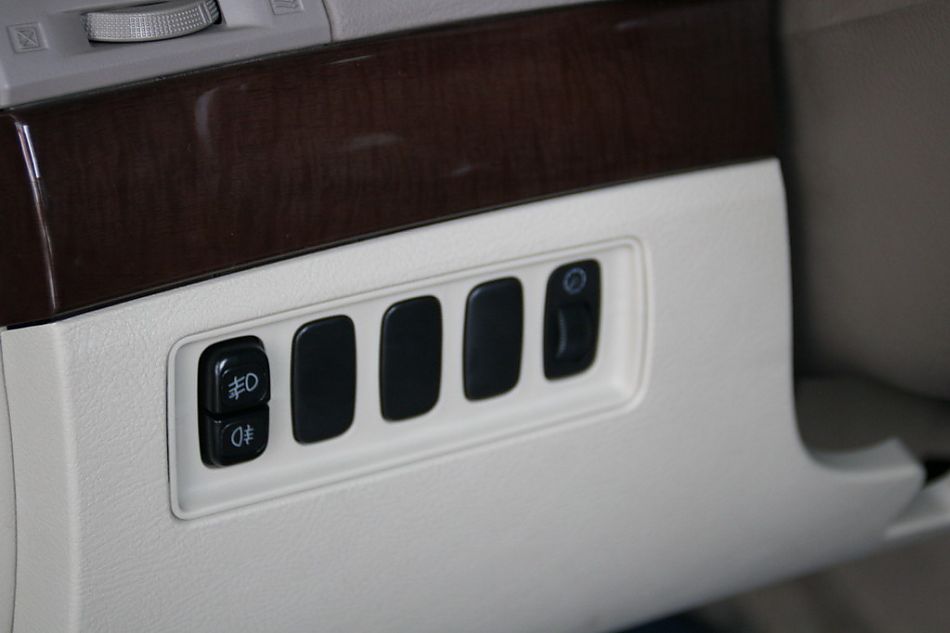 东南汽车戈蓝内饰