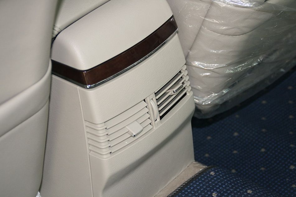 东南汽车戈蓝内饰