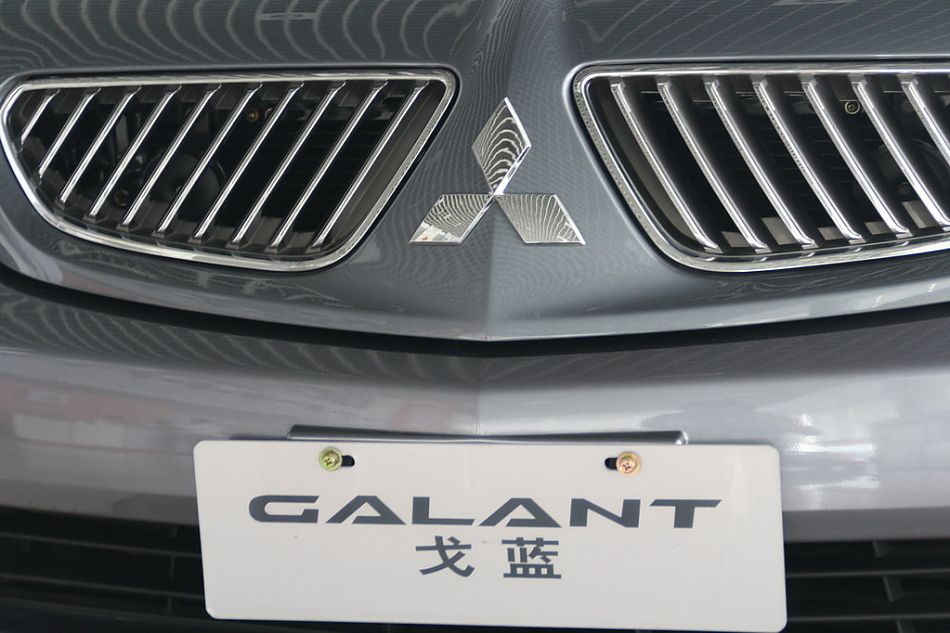 东南汽车戈蓝进气格栅