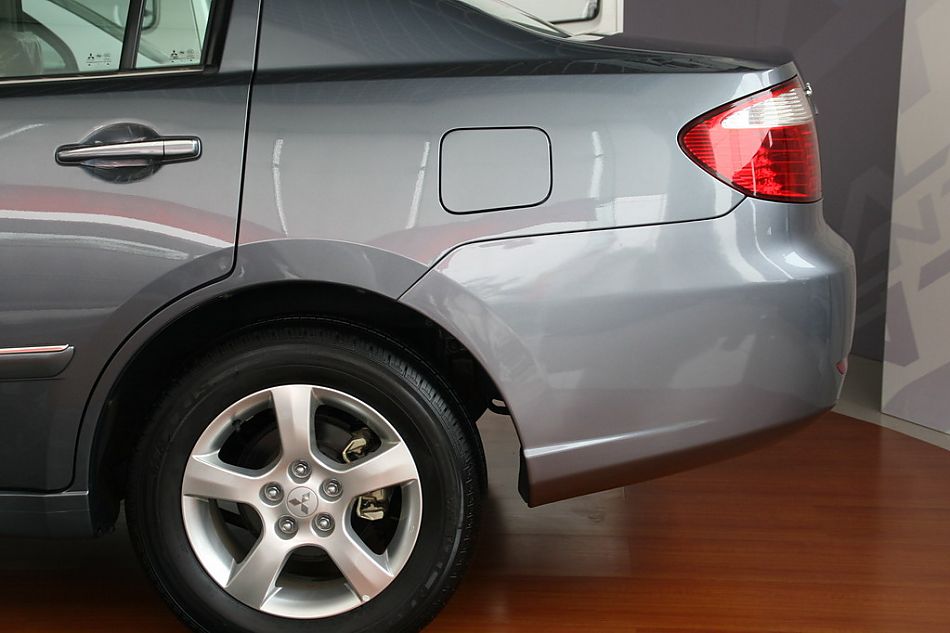 东南汽车戈蓝外观