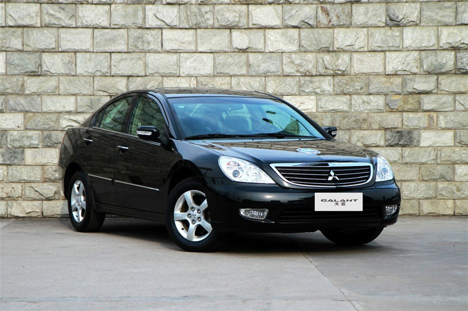 2012款 2.0L AT 铭仕版 外观