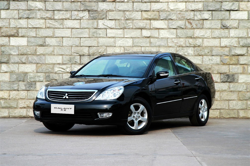 2012款 2.0L AT 铭仕版 外观