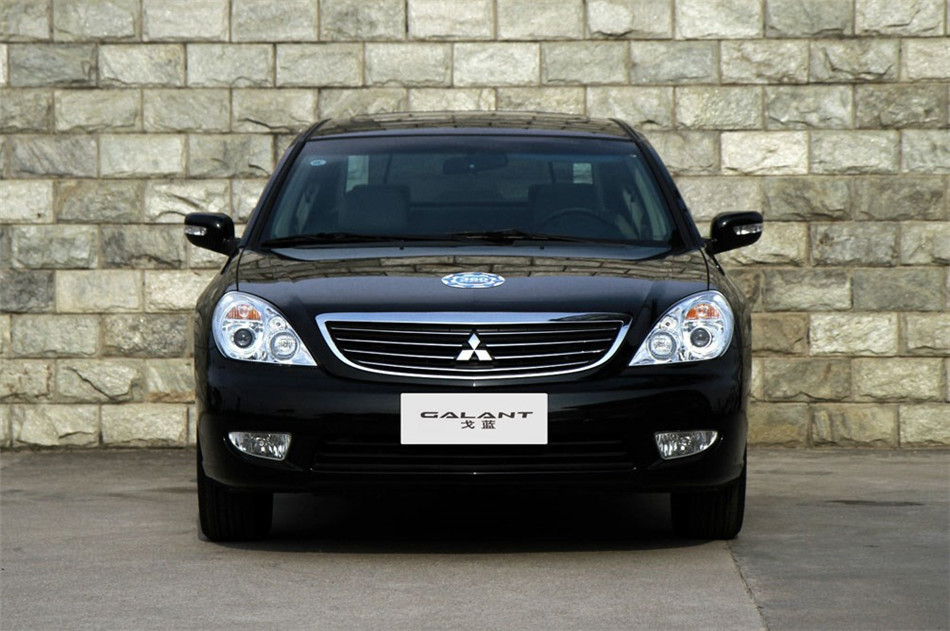 2012款 2.0L AT 铭仕版 外观