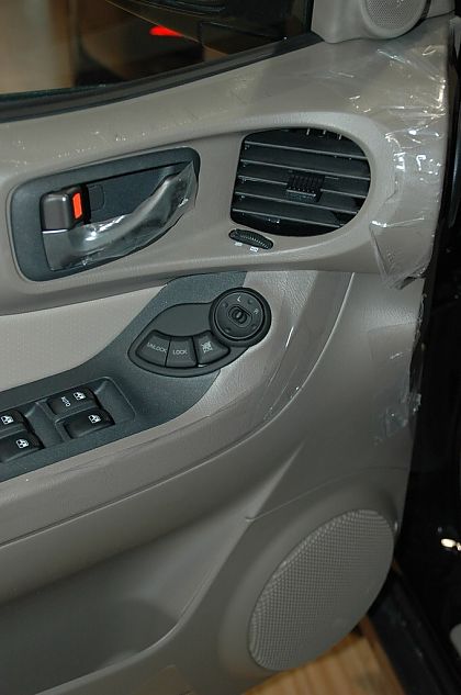 华泰圣达菲内饰