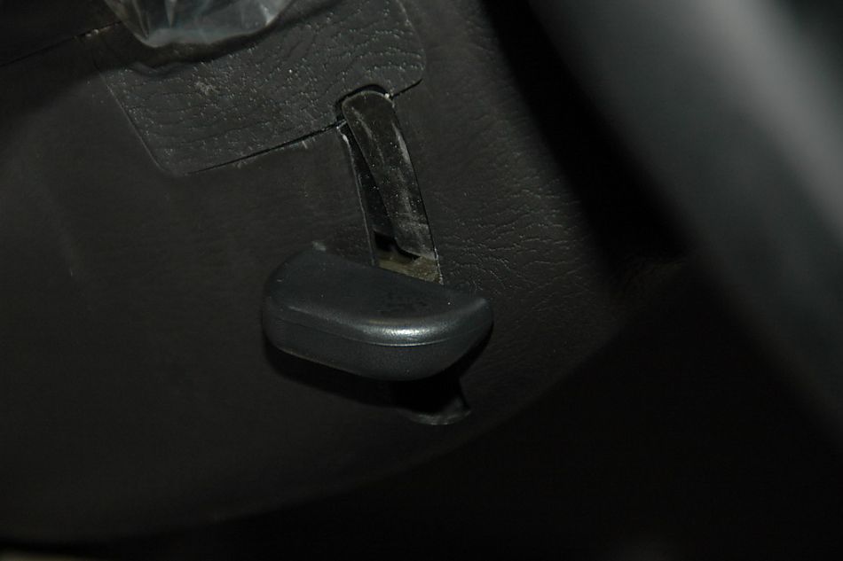 华泰圣达菲内饰