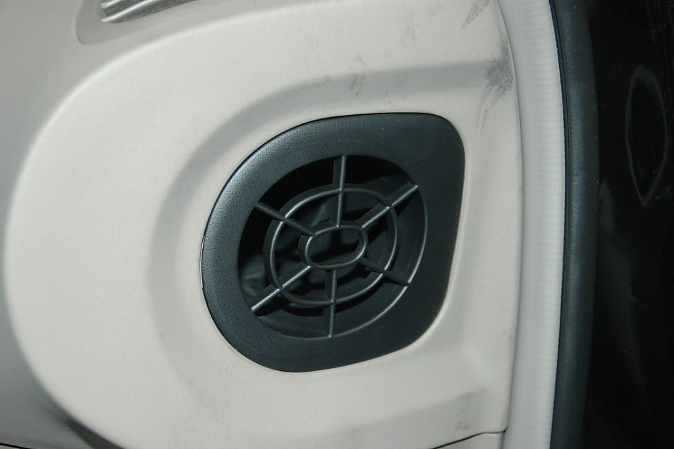 华泰圣达菲内饰